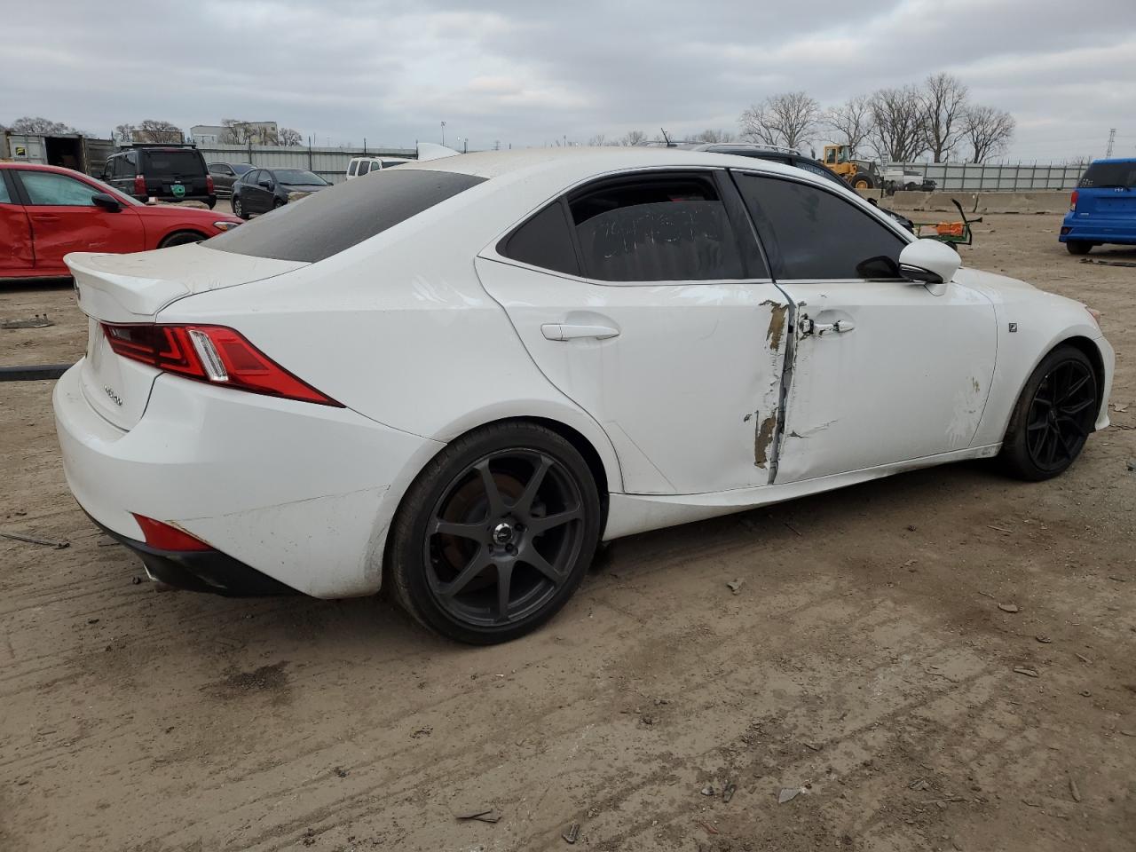 2016 Lexus IS - Image 3
