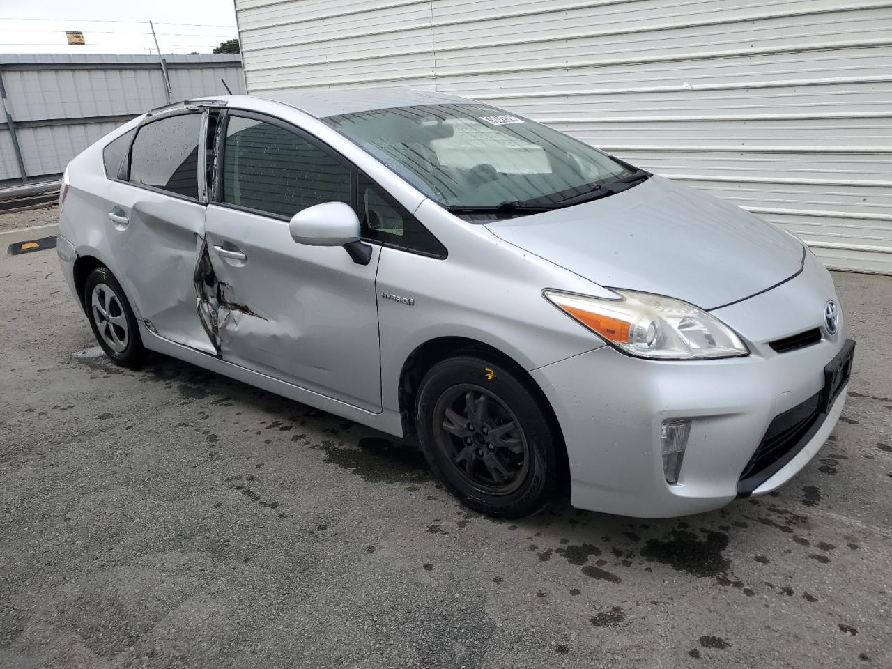 2015 Toyota Prius - Image 4