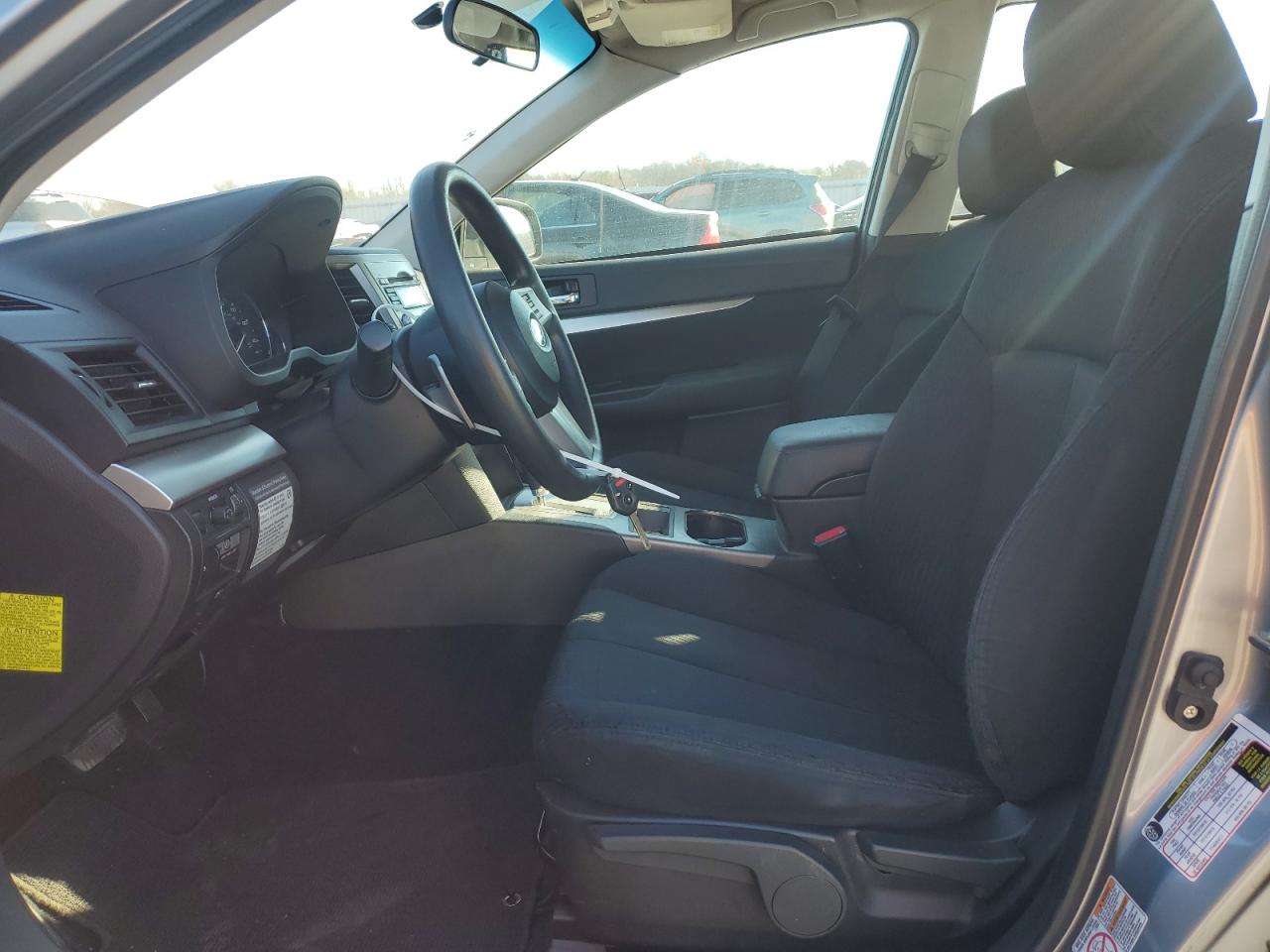 2011 Subaru Outback - Image 7