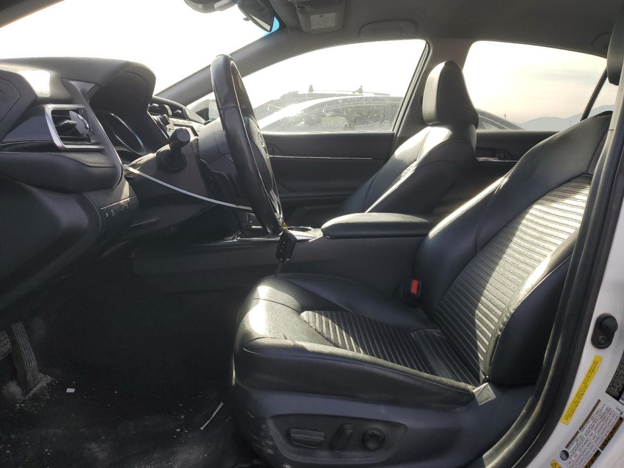 2018 Toyota Camry - Image 7