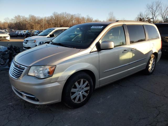  CHRYSLER MINIVAN 2014 tan