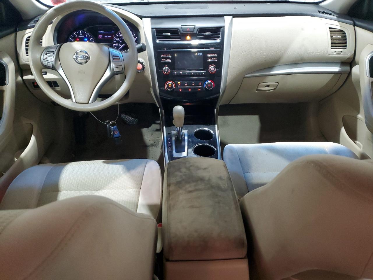 2014 Nissan Altima - Image 8
