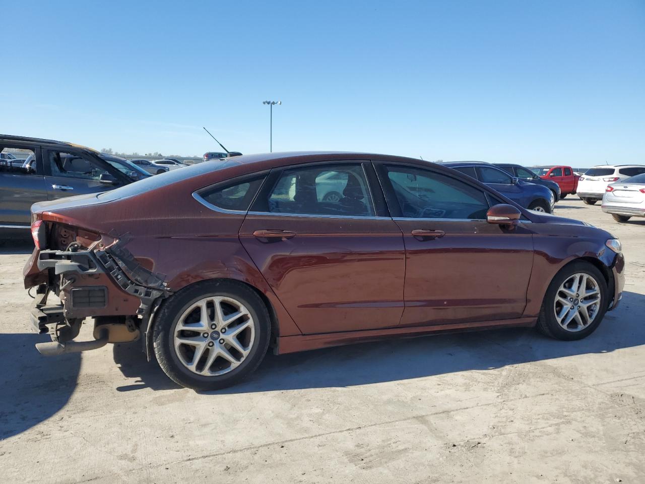 VIN 3FA6P0H77GR142773 2016 FORD FUSION no.3