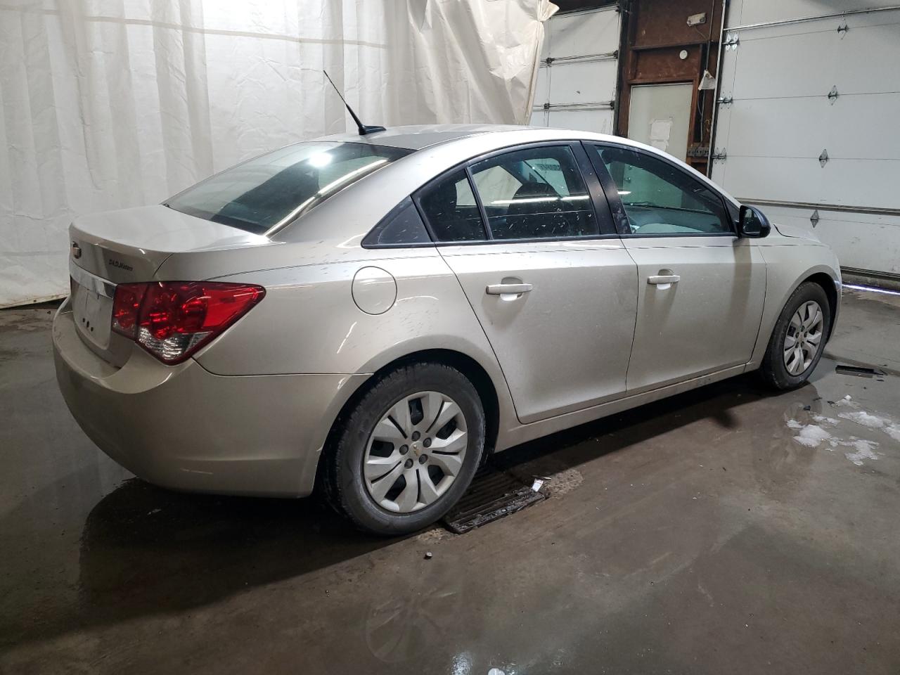 VIN 1G1PA5SHXE7178646 2014 CHEVROLET CRUZE no.3