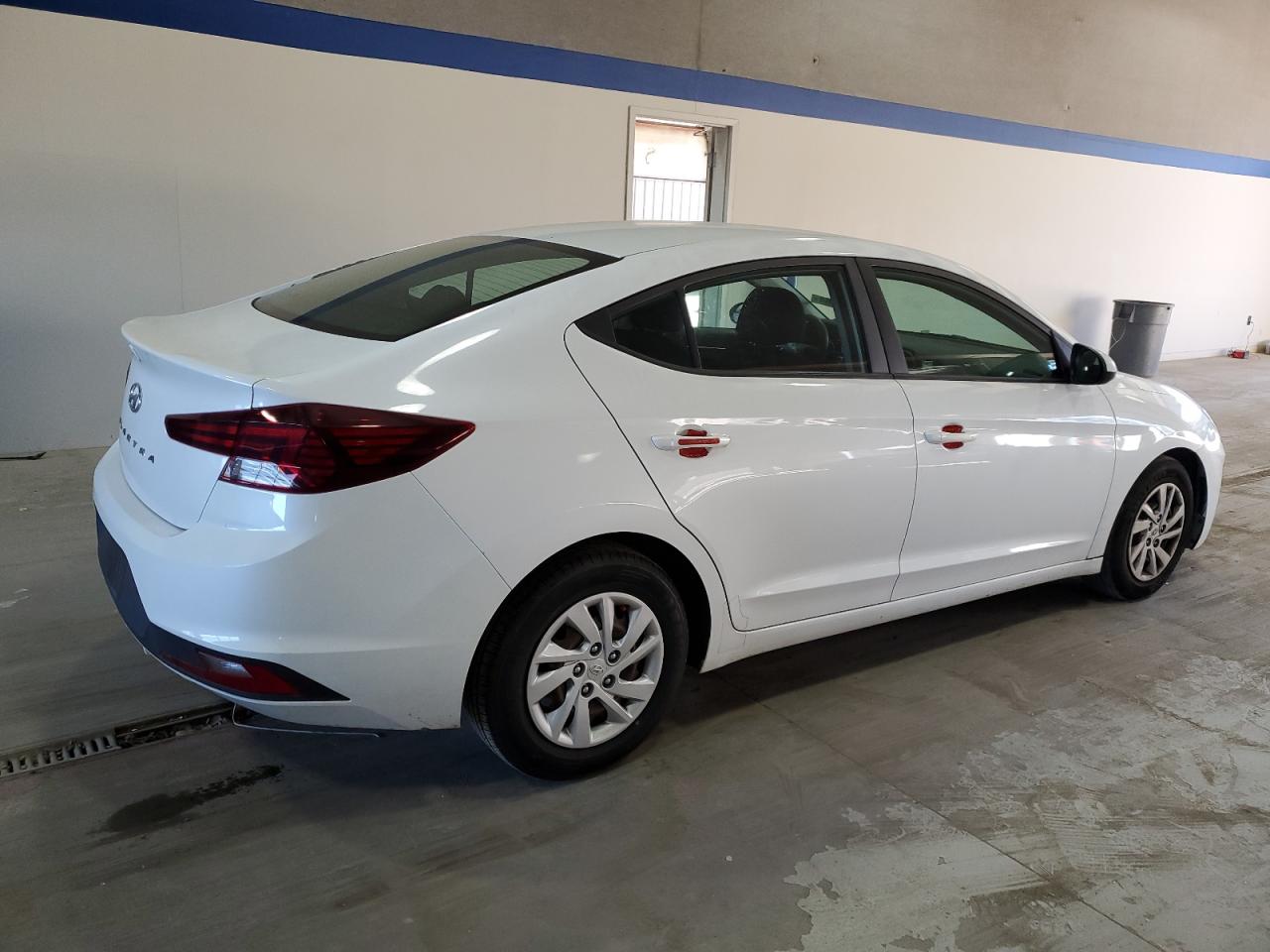 VIN 5NPD74LF4KH421164 2019 HYUNDAI ELANTRA no.3