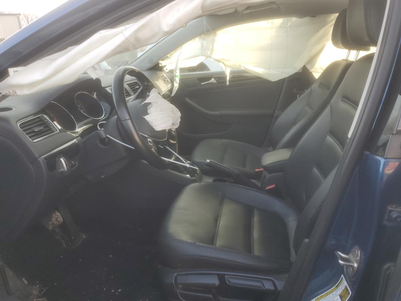 2016 Volkswagen Jetta - Image 7