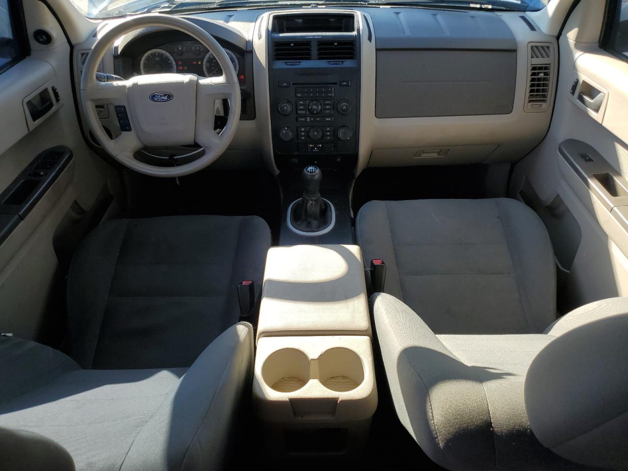 2009 Ford Escape - Image 8