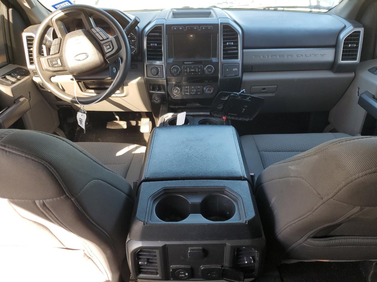 2020 Ford F350 - Image 8