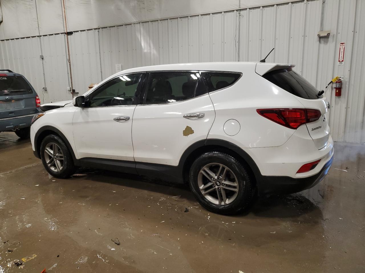 VIN 5NMZTDLB1JH086584 2018 HYUNDAI SANTA FE no.2