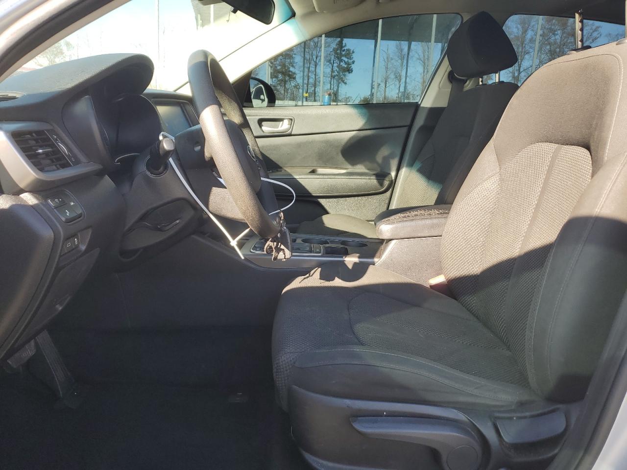 2019 Kia Optima - Image 7