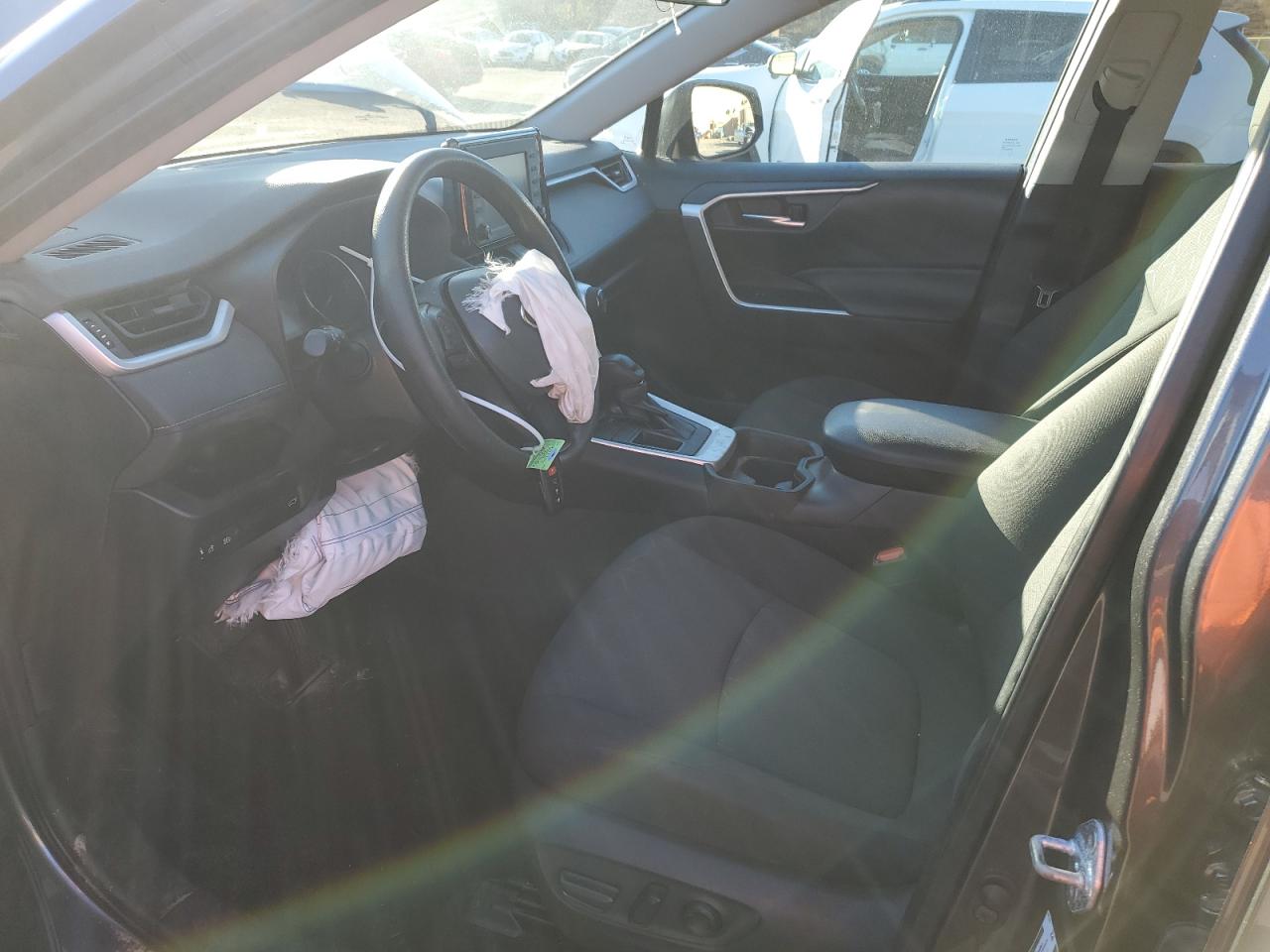 2021 Toyota RAV 4 - Image 7