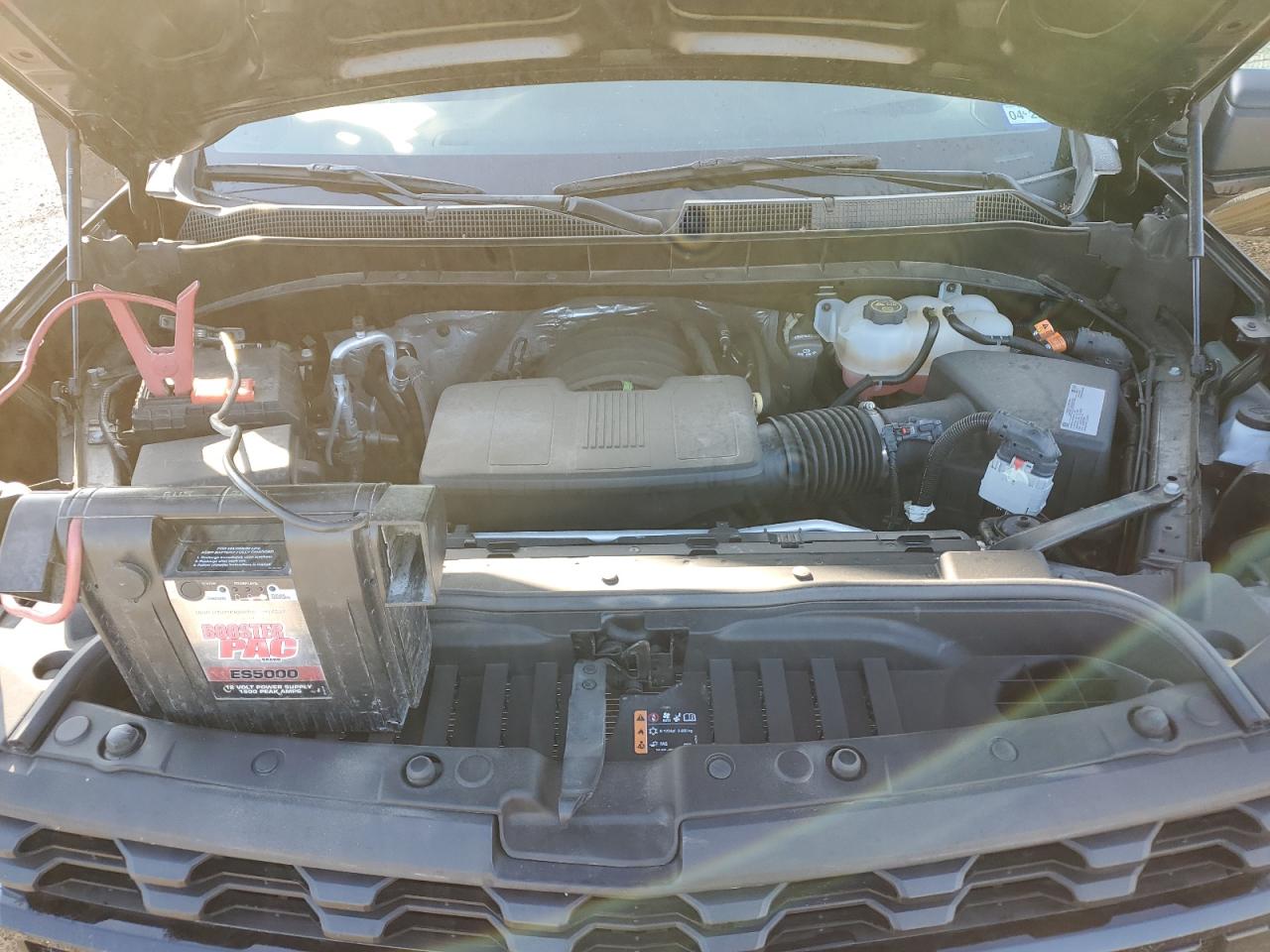 2020 Chevrolet Silverado - Image 12