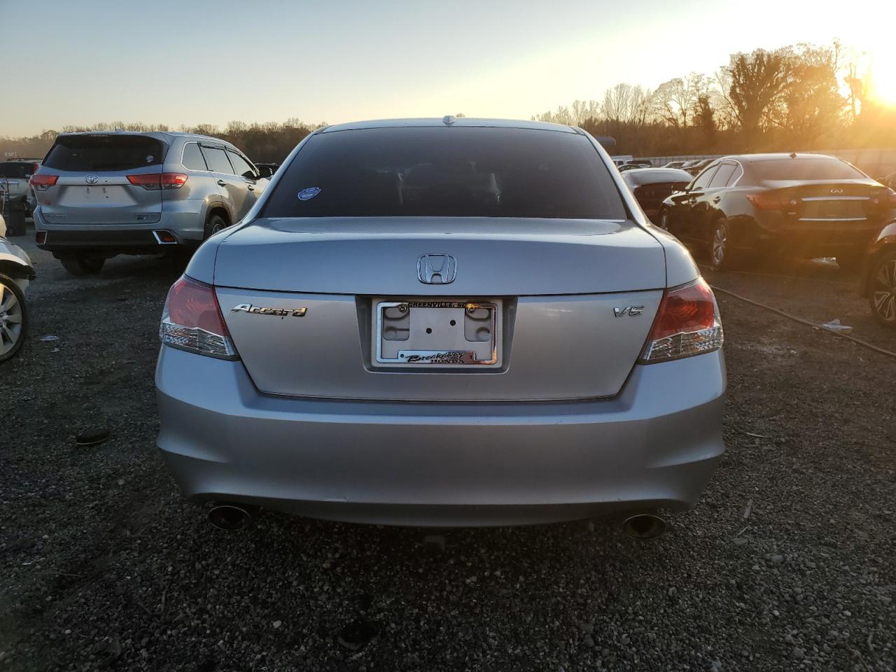 2009 Honda Accord - Image 6