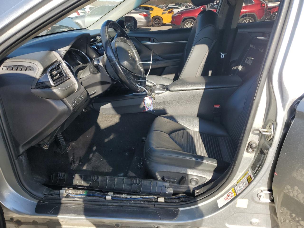 2019 Toyota Camry - Image 7
