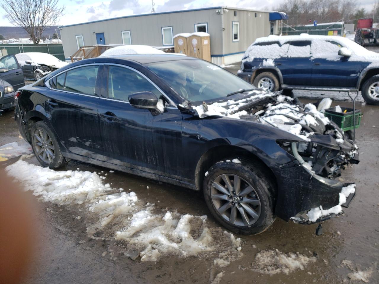 VIN JM1GL1UM9J1331177 2018 MAZDA 6 no.4