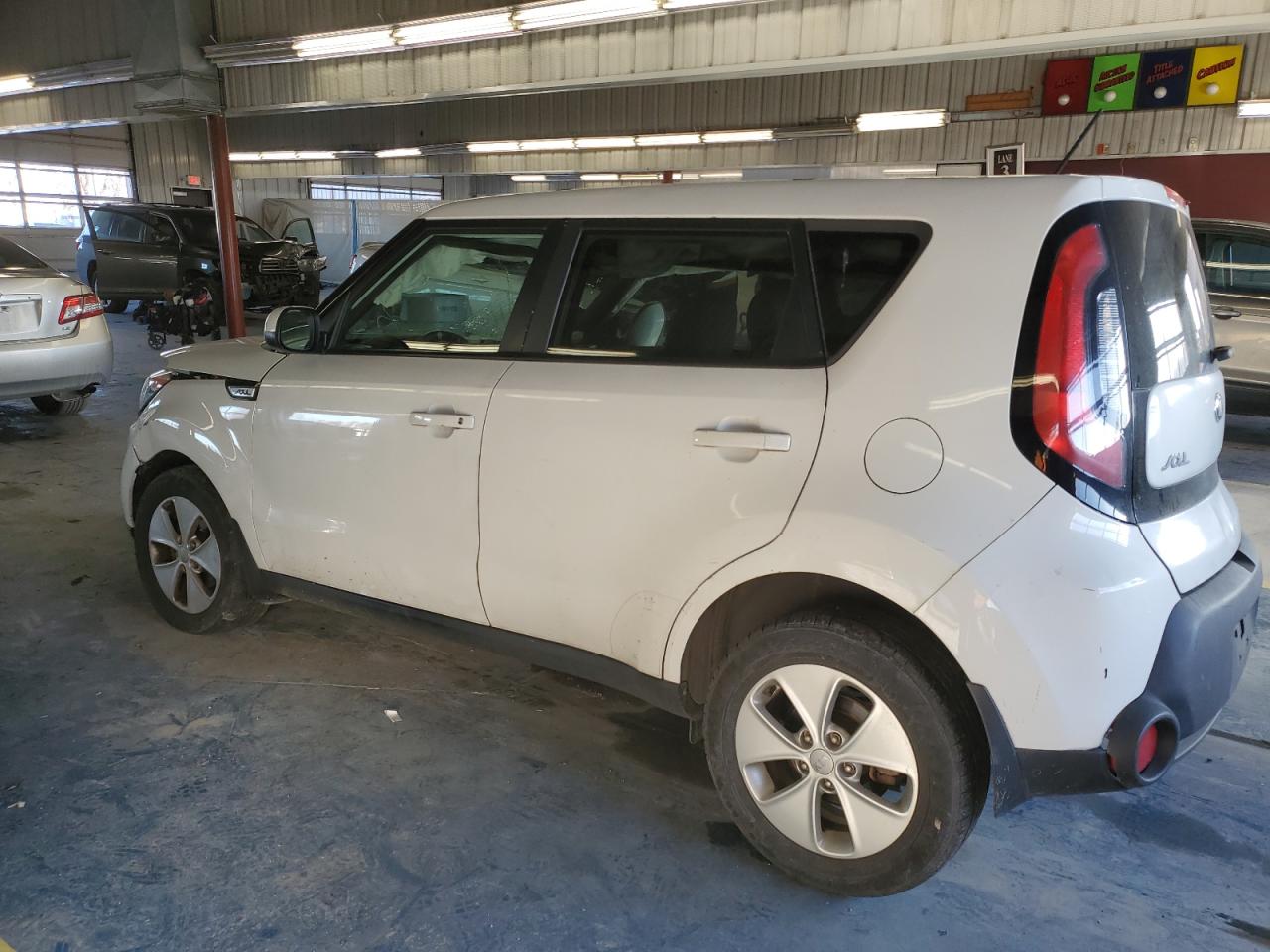 2016 Kia Soul - Image 2