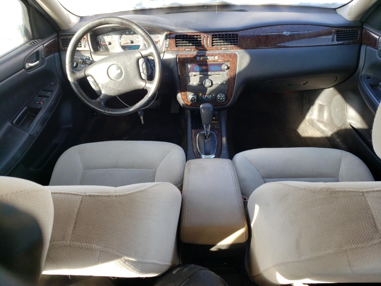2013 Chevrolet Impala - Image 8