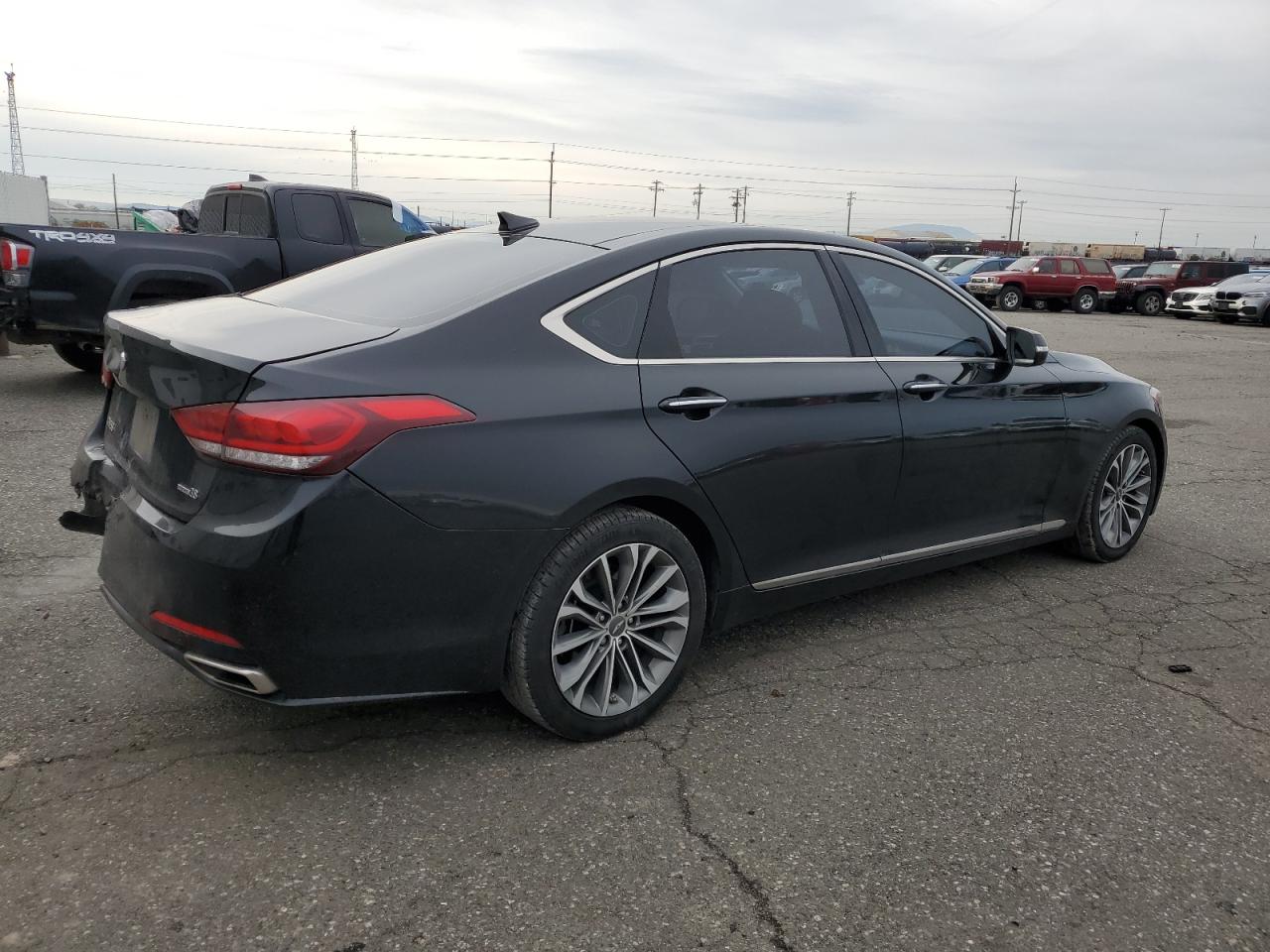 VIN KMHGN4JE2FU016702 2015 HYUNDAI GENESIS no.3