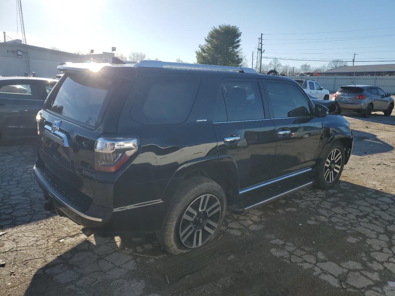 2017 Toyota 4Runner - Image 3