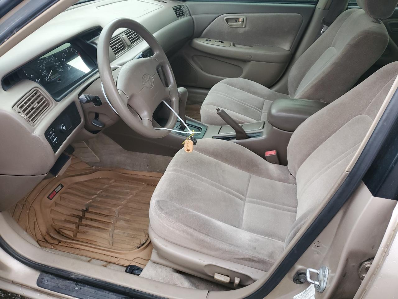 1999 Toyota Camry - Image 7