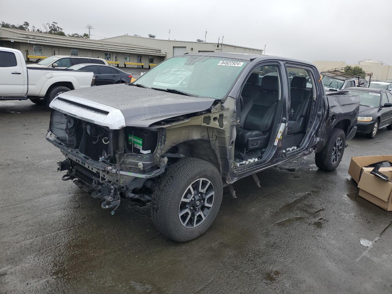 2018 TOYOTA TUNDRA