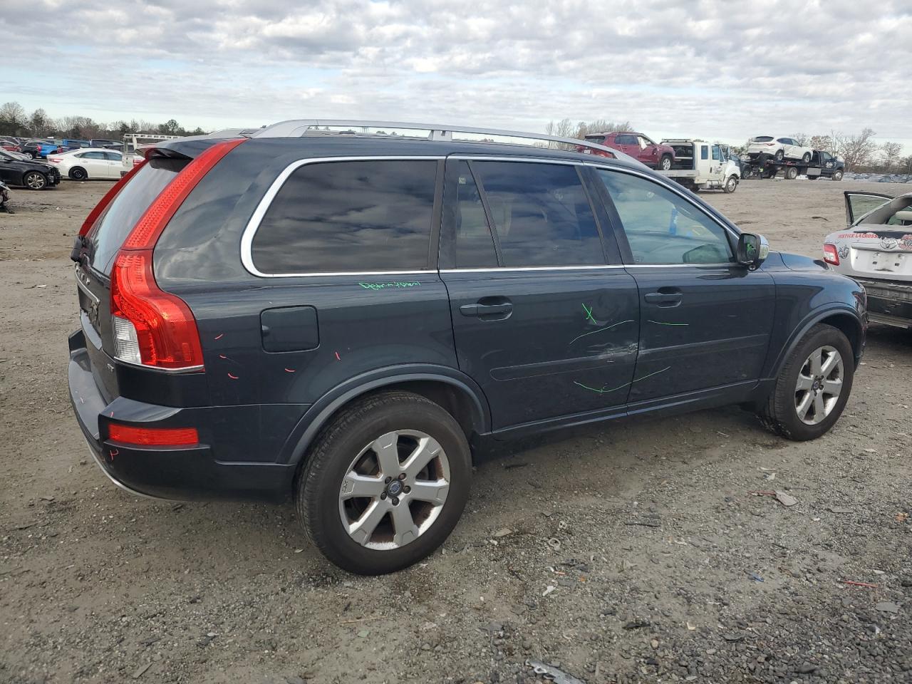 2013 Volvo XC90 - Image 3