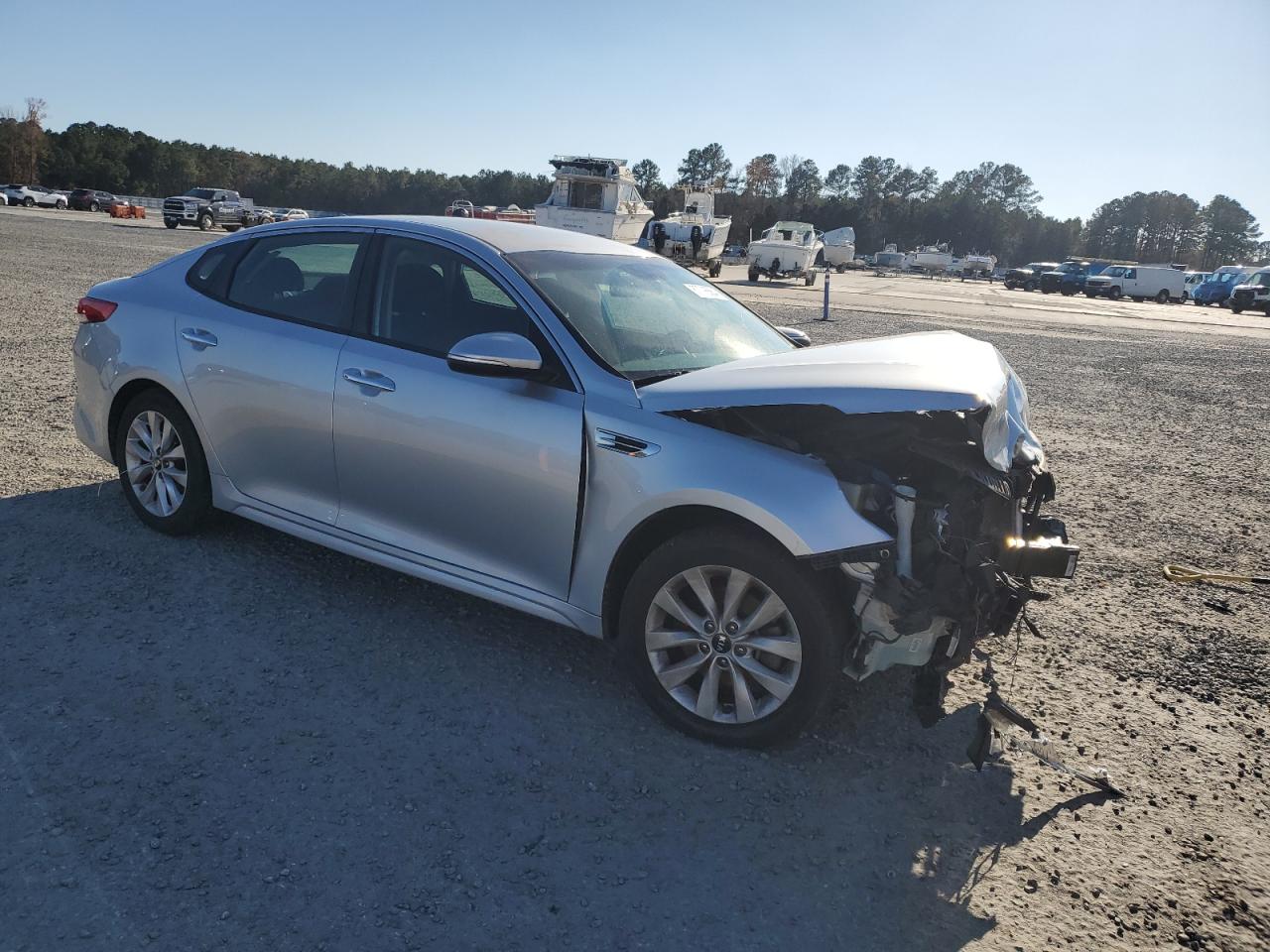 2016 Kia Optima - Image 4