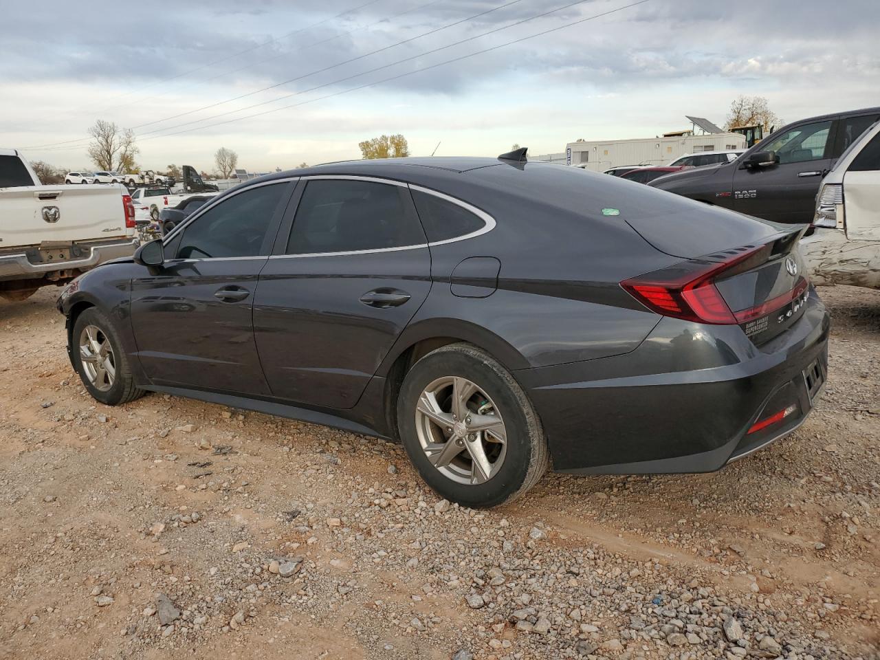2022 Hyundai Sonata - Image 2