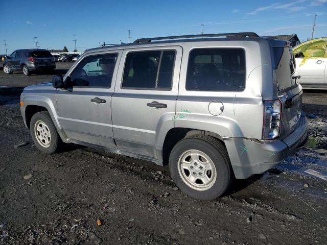  JEEP PATRIOT 2017 Srebrny