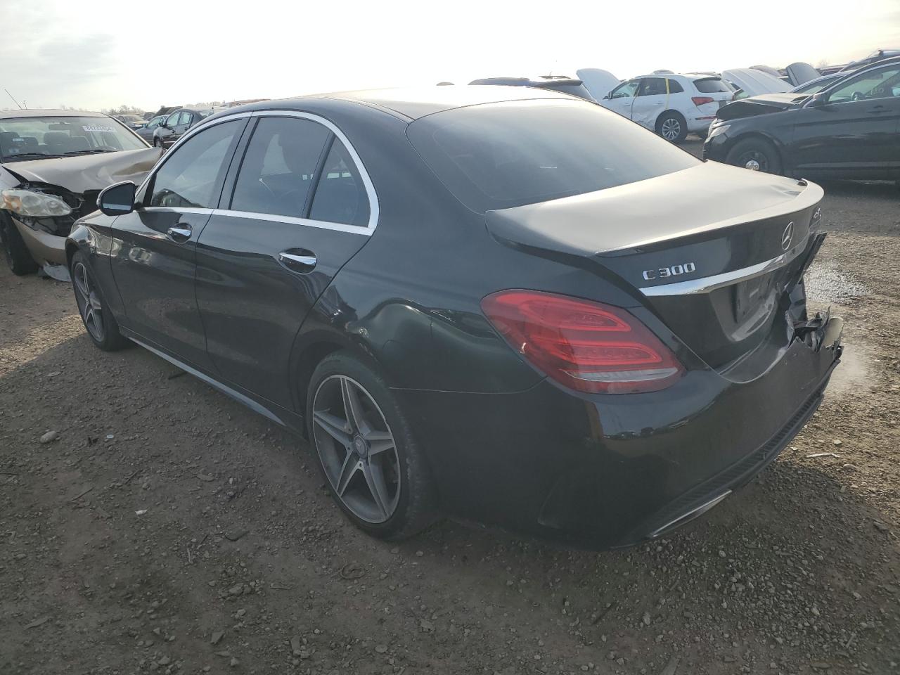 VIN 55SWF4KB2GU139104 2016 MERCEDES-BENZ C-CLASS no.2