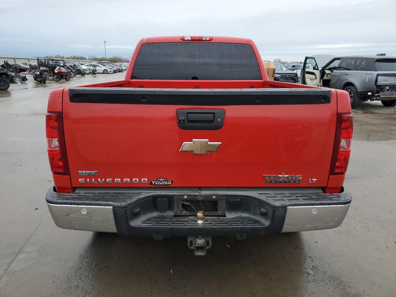 2011 Chevrolet Silverado - Image 6