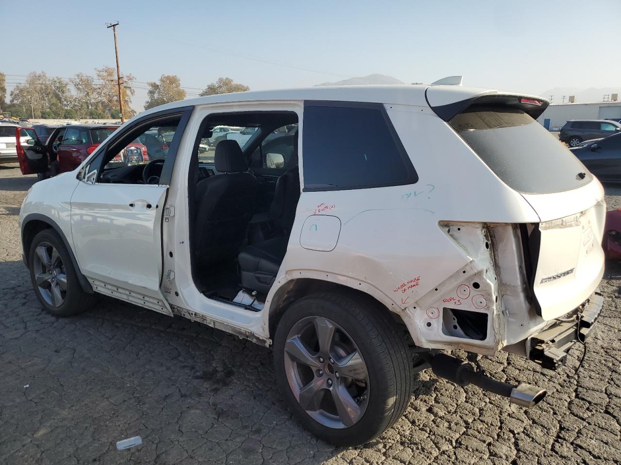 2019 Honda Passport - Image 2