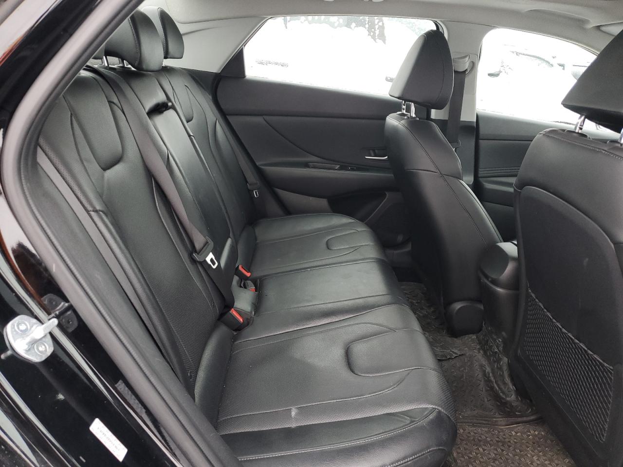 2023 Hyundai Elantra - Image 10