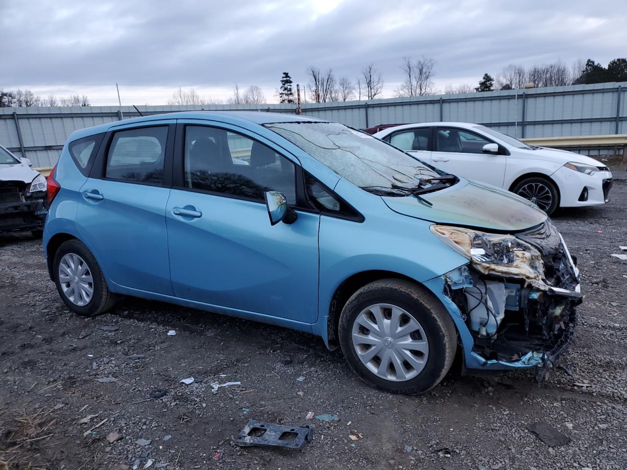 VIN 3N1CE2CP6FL431945 2015 NISSAN VERSA no.4