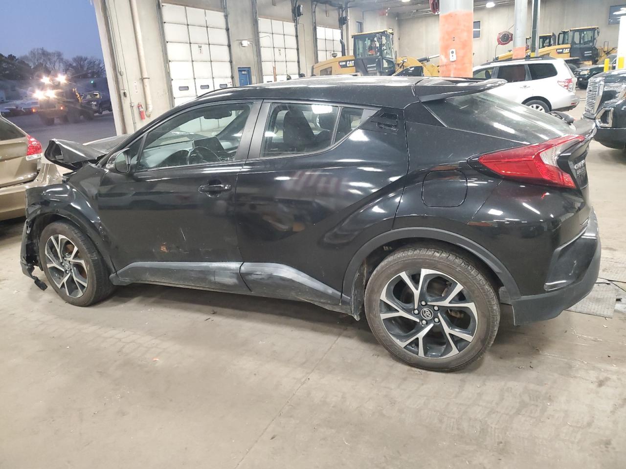 2019 Toyota C-HR - Image 2