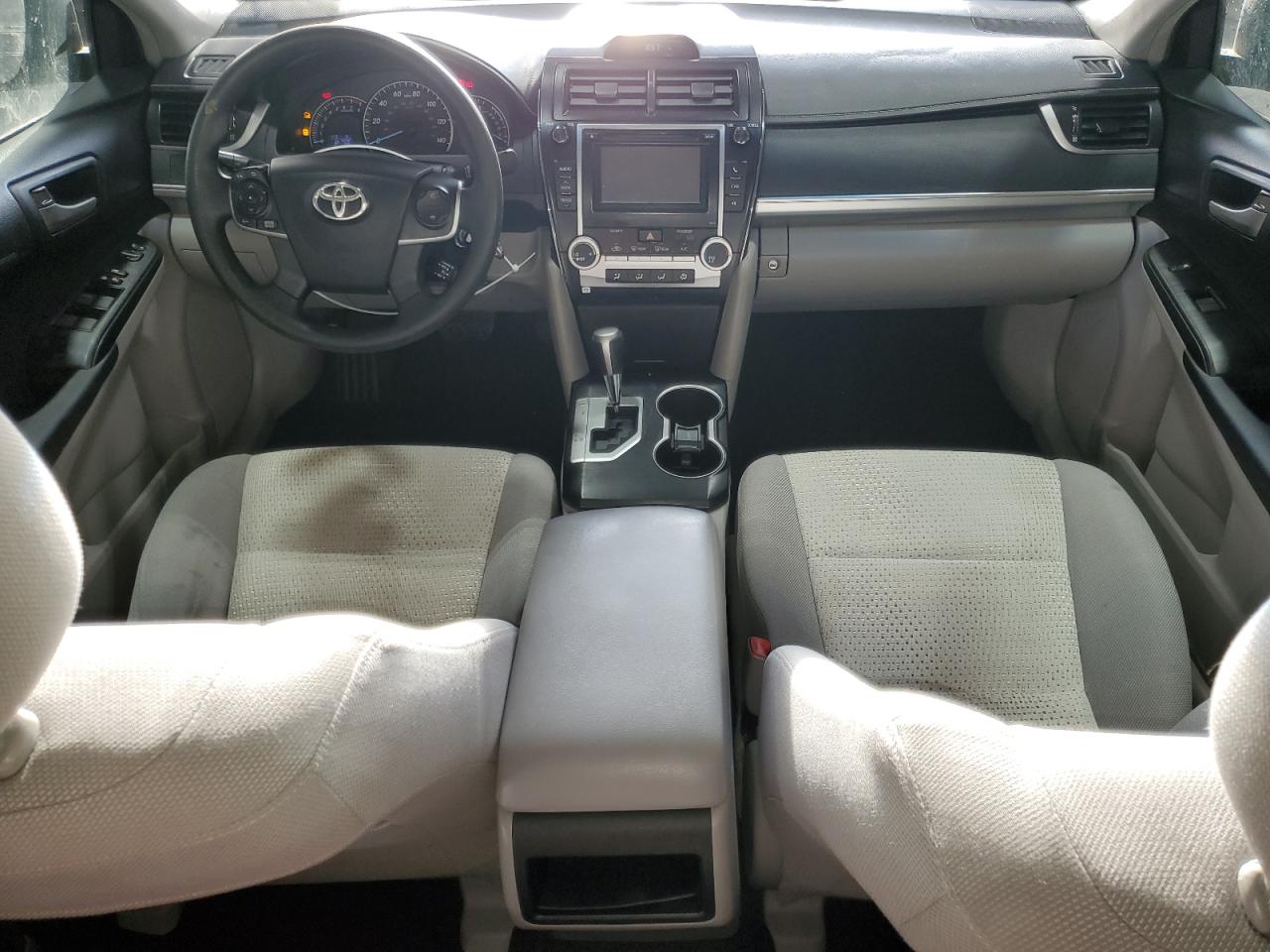 2012 Toyota Camry - Image 8