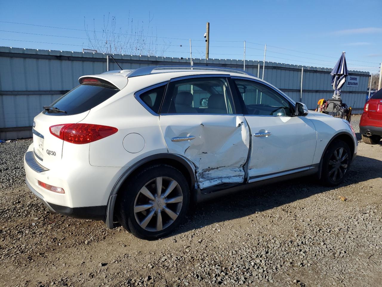2016 Infiniti QX50 - Image 3