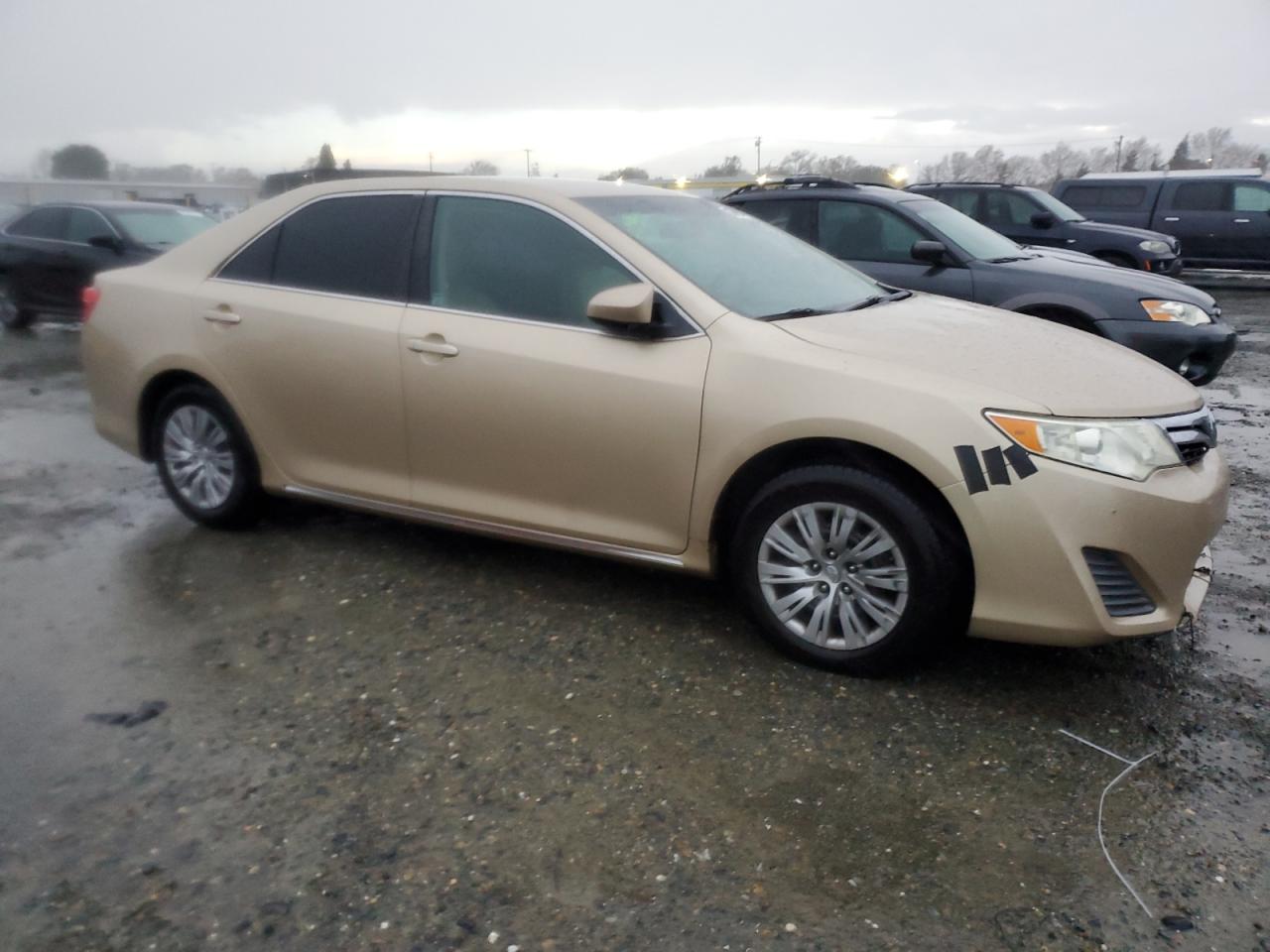 2012 Toyota Camry - Image 4