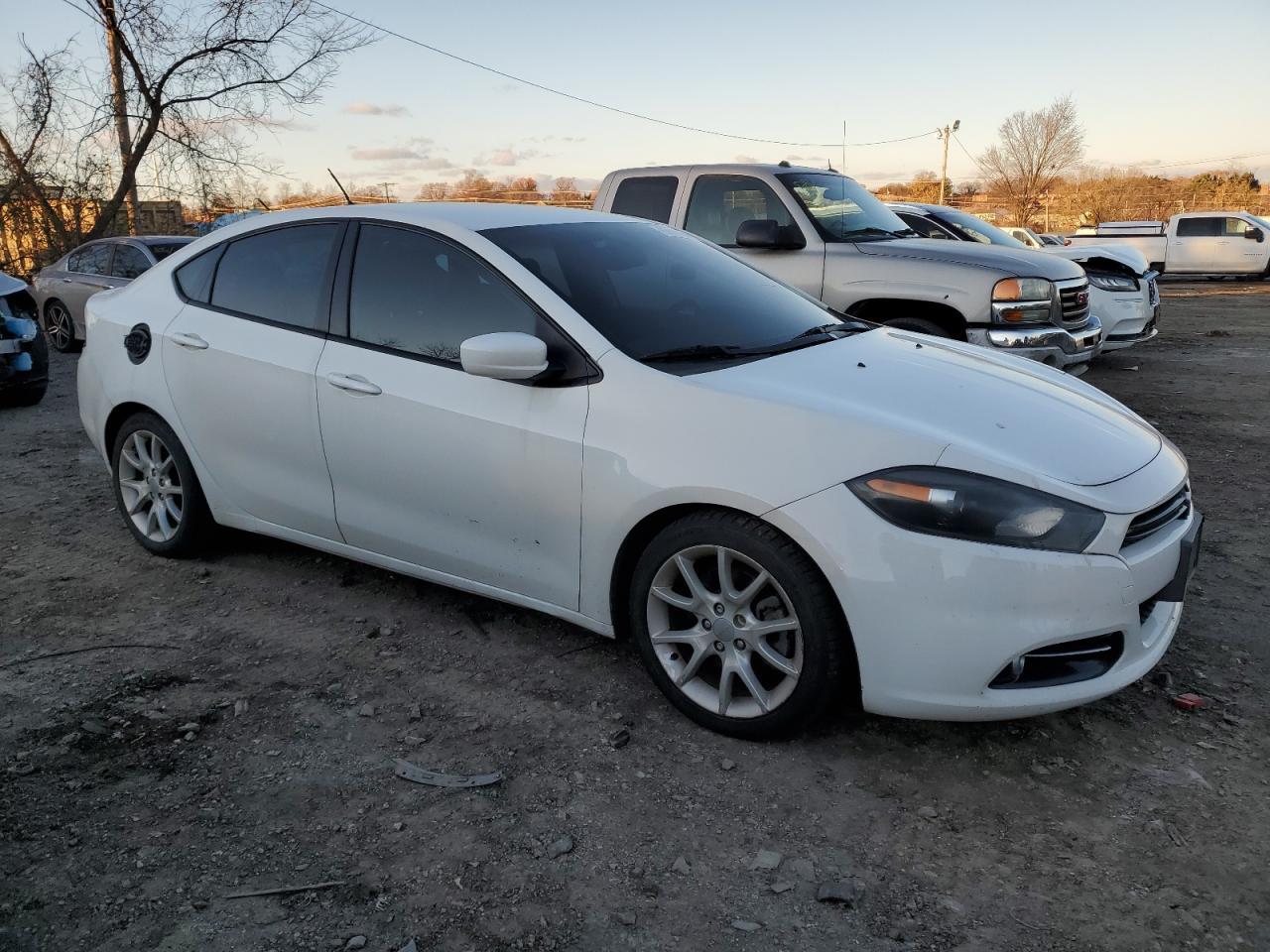 VIN 1C3CDFBA4DD324209 2013 DODGE DART no.4