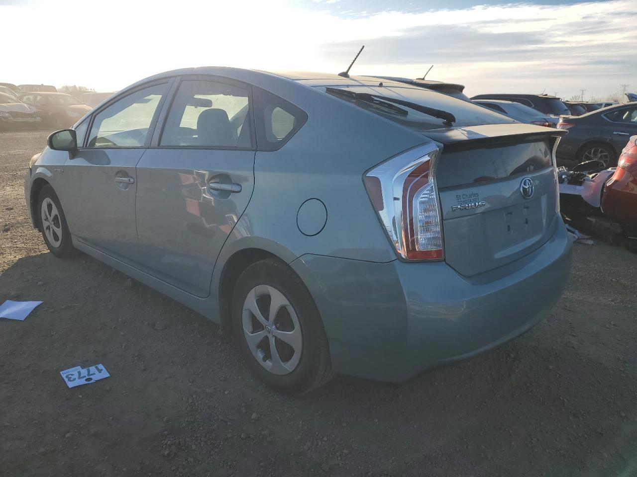 VIN JTDKN3DU5E1828927 2014 TOYOTA PRIUS no.2