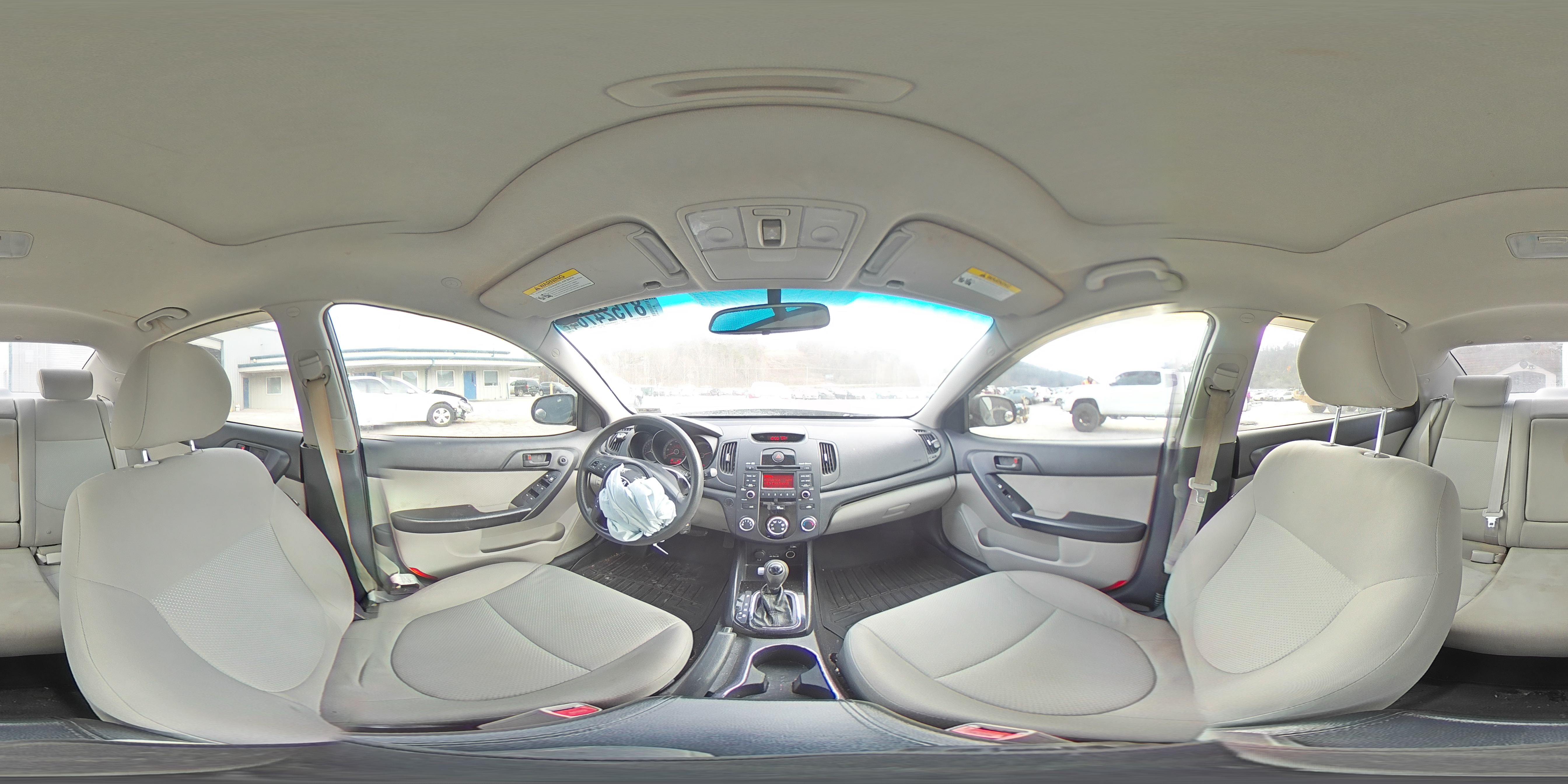 2012 Kia Forte - Image 13