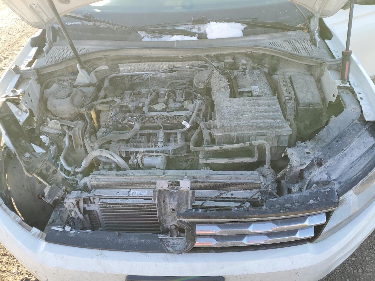 2021 Volkswagen Tiguan - Image 13