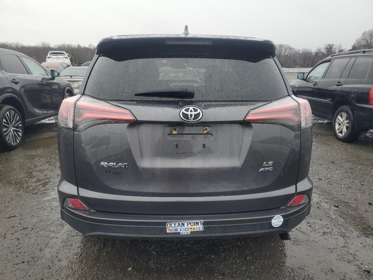 VIN 2T3BFREVXHW686085 2017 TOYOTA RAV4 no.6