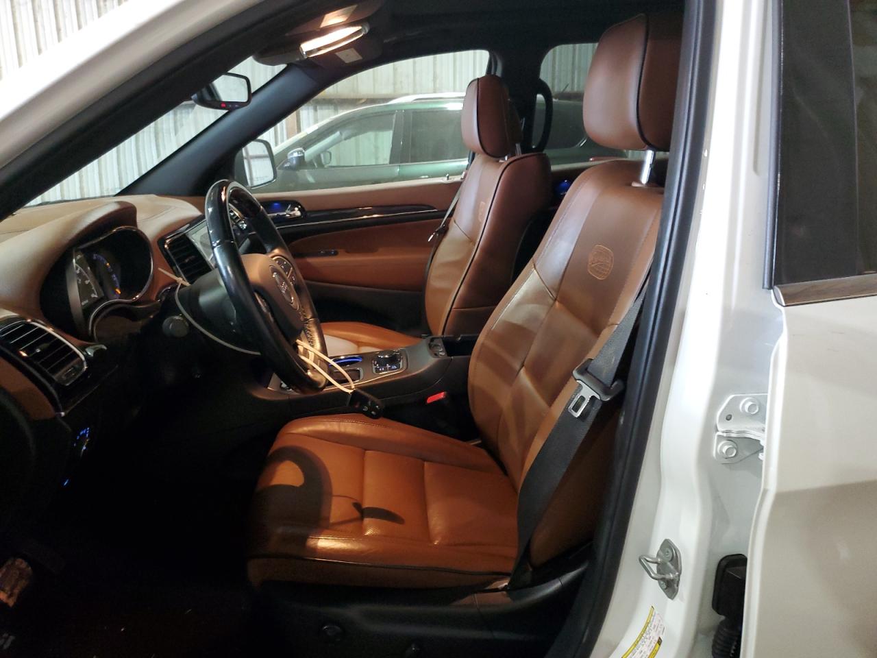 2020 Jeep Grand Cherokee - Image 7
