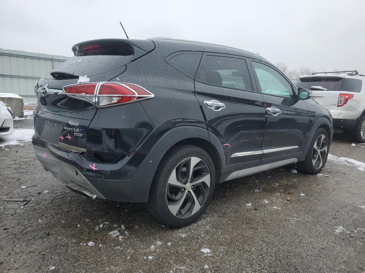2017 Hyundai Tucson - Image 3