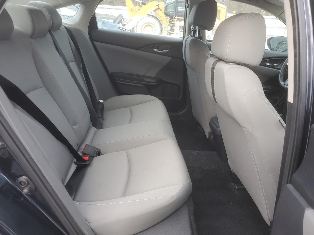 2019 Honda Civic - Image 10