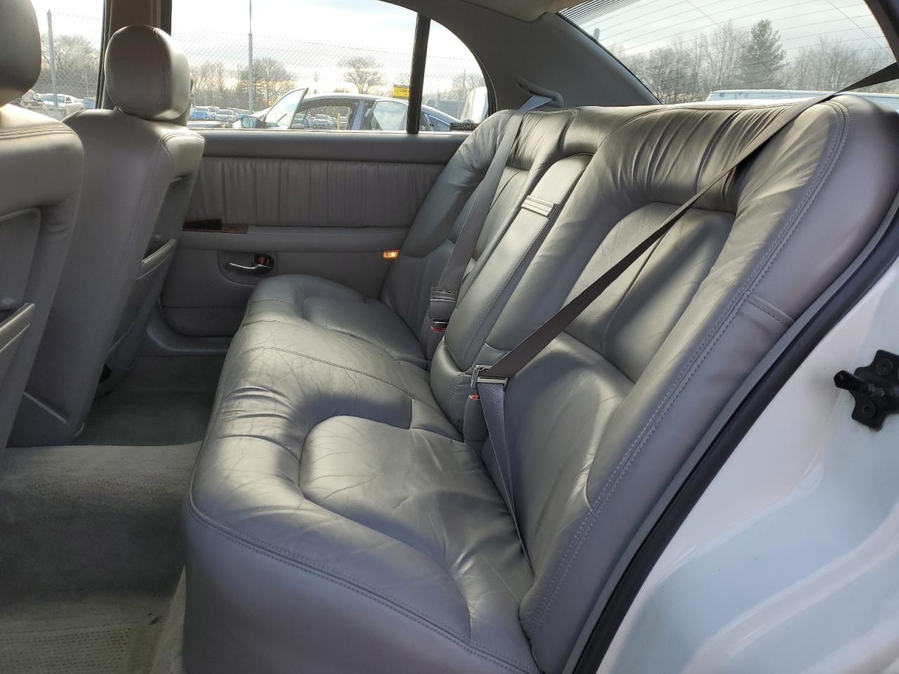 2000 Buick Park Avenue VIN: 1G4CW52K6Y4112907 Lot: 84707014