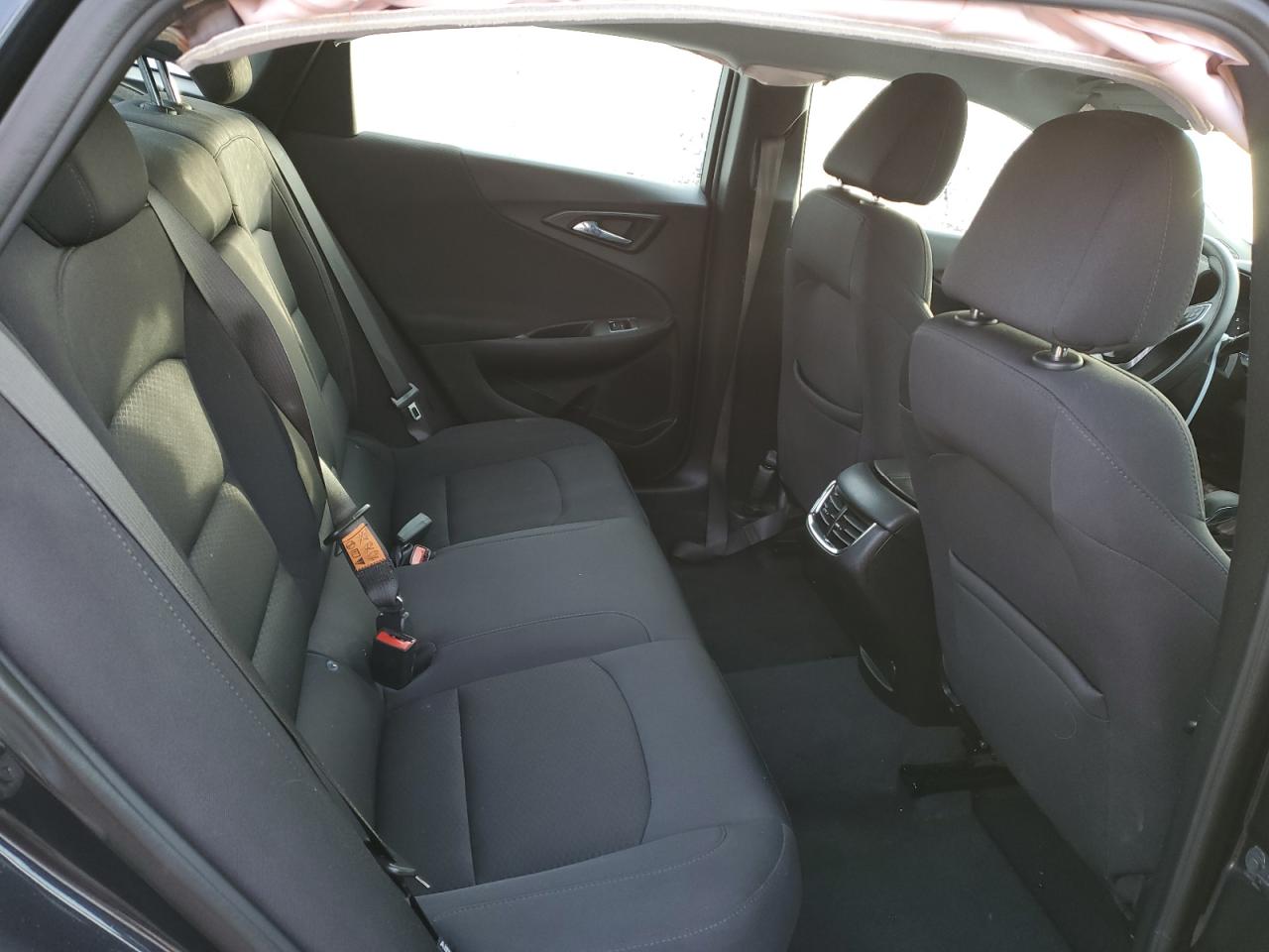 2022 Chevrolet Malibu - Image 10