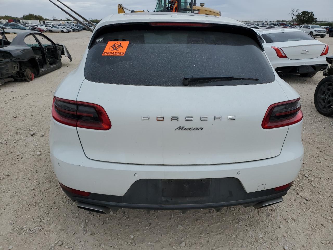 VIN WP1AA2A51HLB82694 2017 PORSCHE MACAN no.6