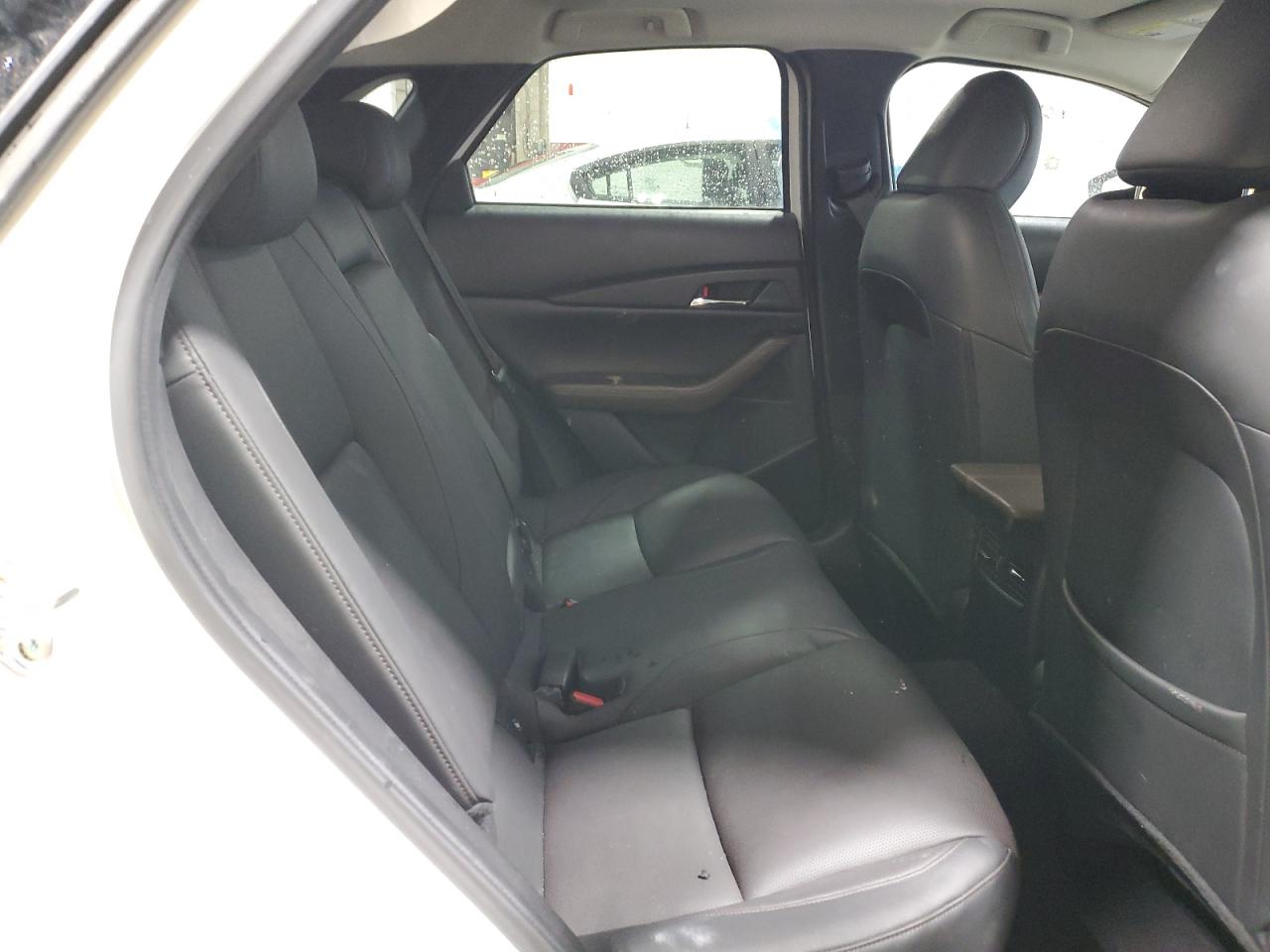 2022 Mazda CX-30 - Image 11